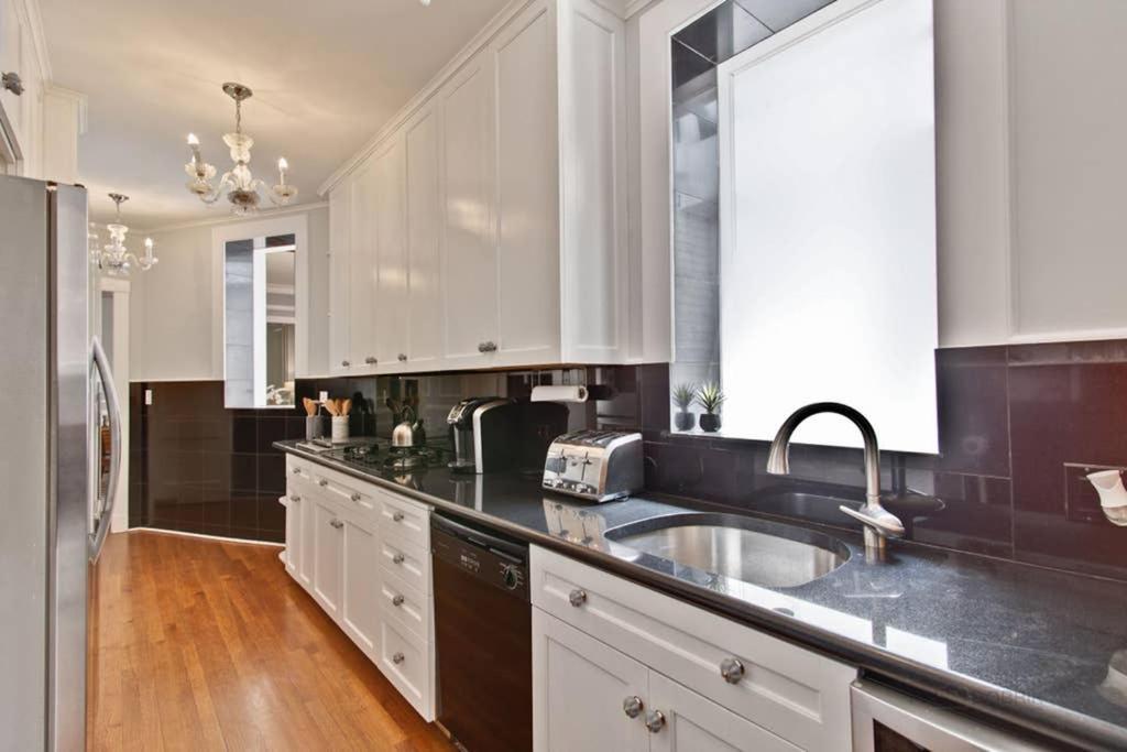 Historic Luxury Townhouse In Downtown Chicago Villa Екстериор снимка